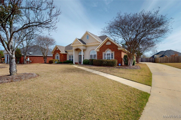 8637 LENOX Way