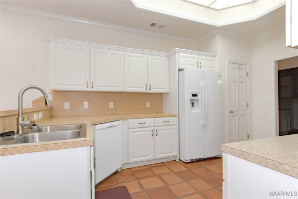 205 MOUNTAIN MEADOWS Lane