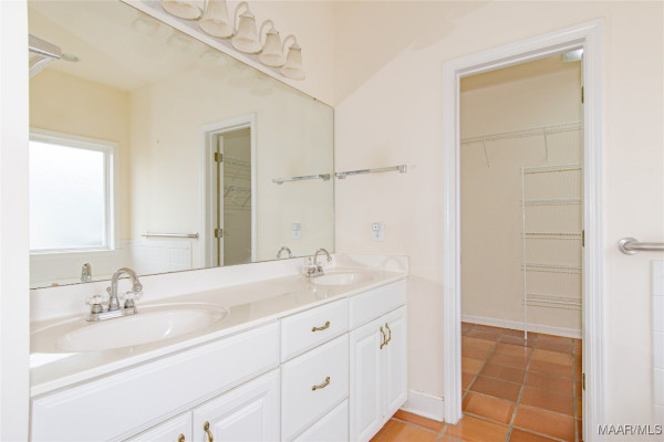 205 MOUNTAIN MEADOWS Lane