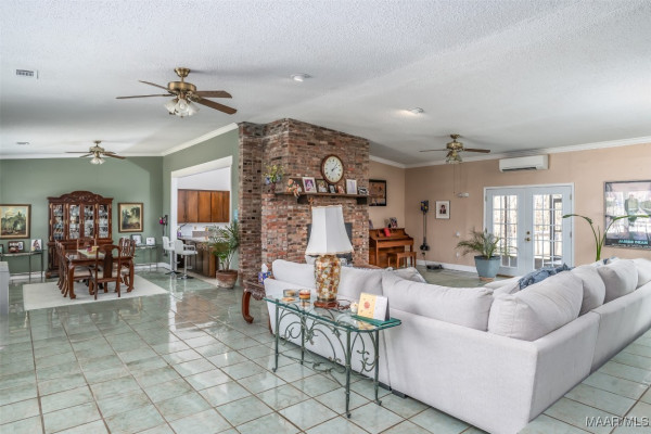 246 Starr Drive