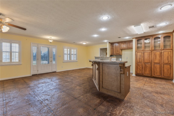2567 Lightwood Road