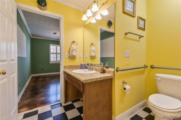 2567 Lightwood Road