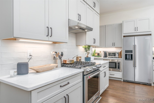 7146 Fain Park Loop