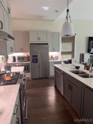 7146 Fain Park Loop