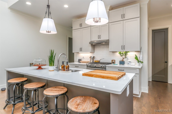 7146 Fain Park Loop