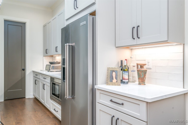 7146 Fain Park Loop