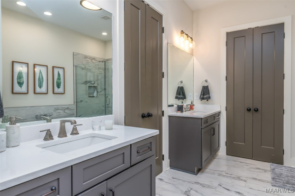 7146 Fain Park Loop