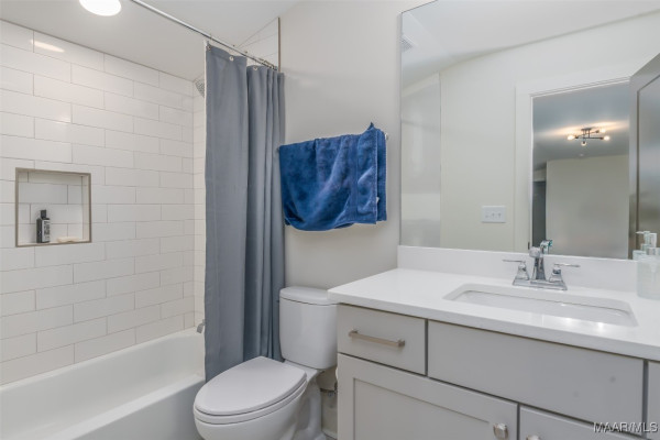 7146 Fain Park Loop