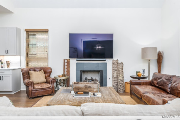 7146 Fain Park Loop