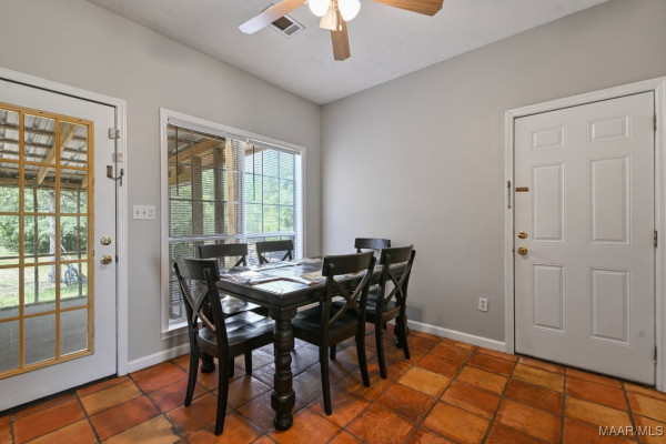 2011 GlenForest Drive