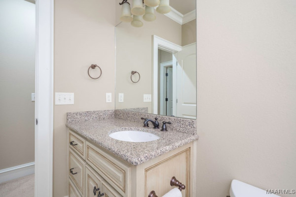 8209 Tuscany Manor