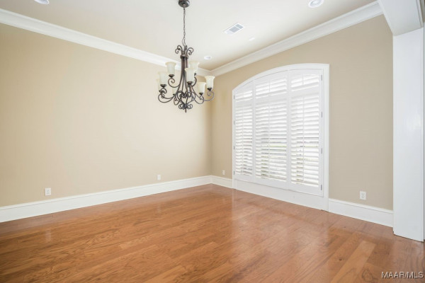 8209 Tuscany Manor