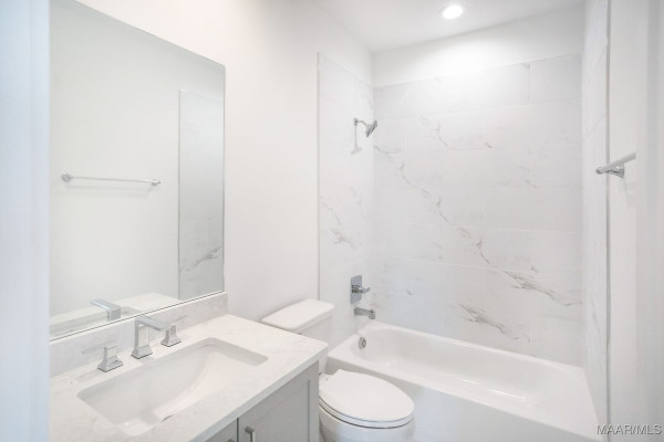 4504 Bloomsbury Street