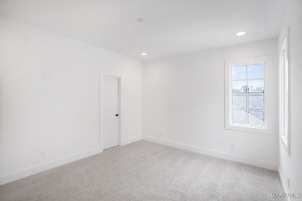 4504 Bloomsbury Street