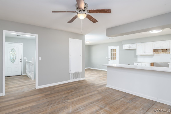 216 Dawn Road
