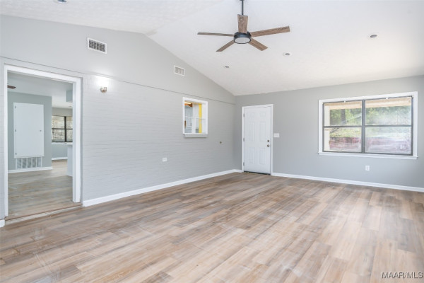 216 Dawn Road