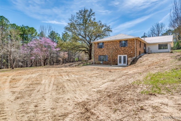 216 Dawn Road