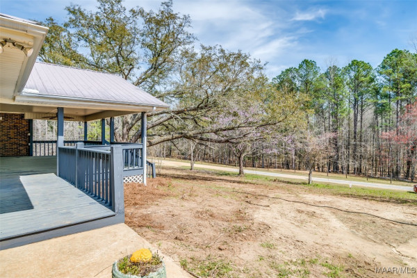 216 Dawn Road