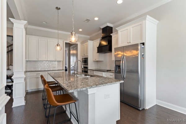 520 Jeffrey Drive