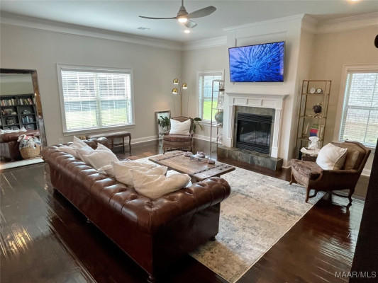 255 MELISON Drive