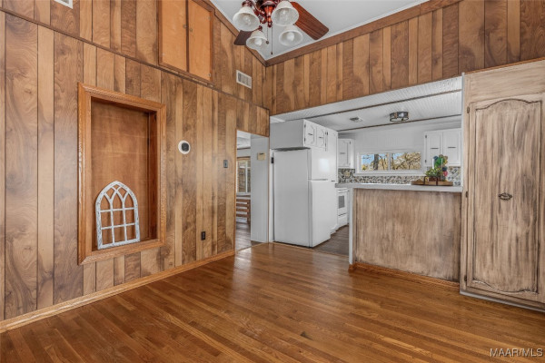 430 Easy Street