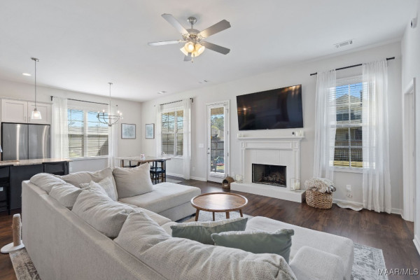 10701 Lismore Circle
