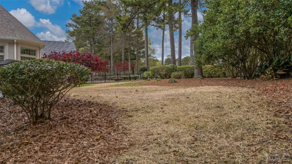 9861 WYNCREST Circle