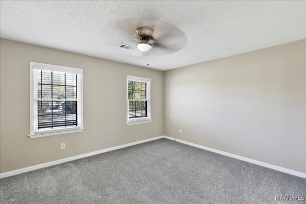 2169 BOWEN Drive