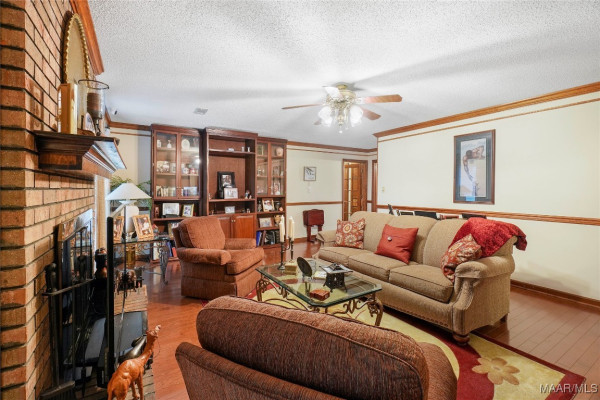 156 Maple Drive