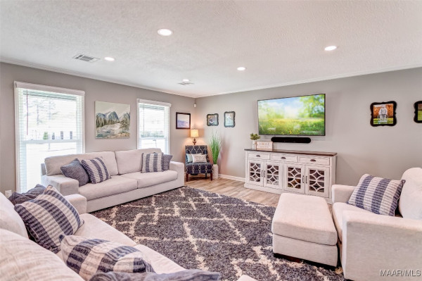 338 Chrystan Court