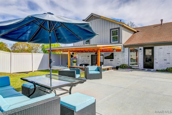 338 Chrystan Court