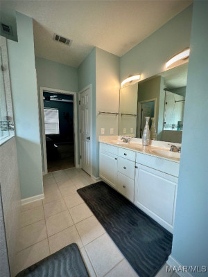 9500 Greythorne Court