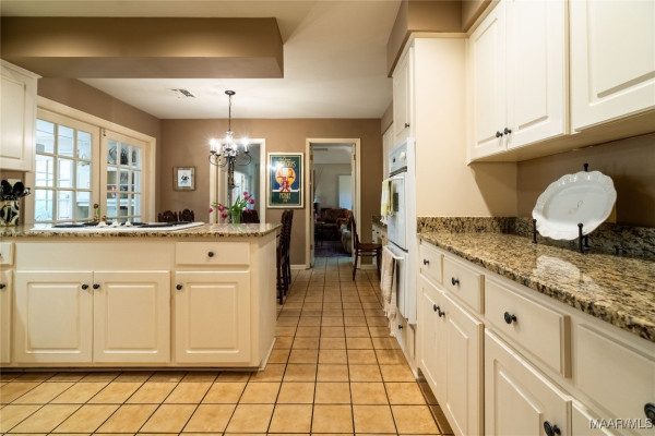 3038 Hill Hedge Drive