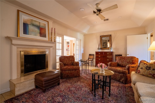 3038 Hill Hedge Drive