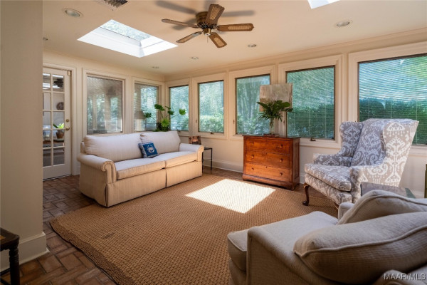 3038 Hill Hedge Drive