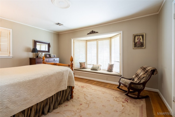 3038 Hill Hedge Drive