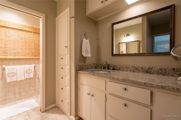3038 Hill Hedge Drive