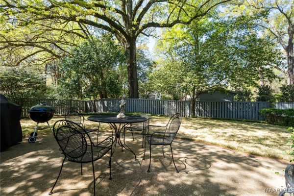 3038 Hill Hedge Drive