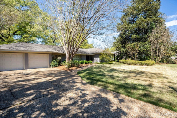 3038 Hill Hedge Drive