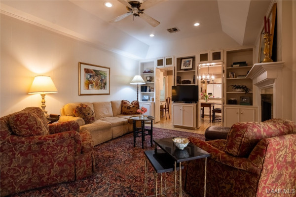 3038 Hill Hedge Drive