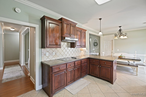 401 Clear Creek View