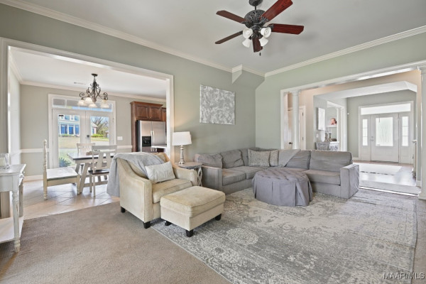 401 Clear Creek View