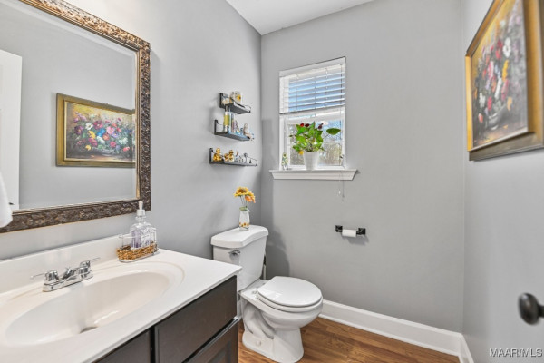 900 Lucys Trail