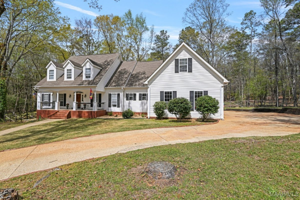 900 Lucys Trail