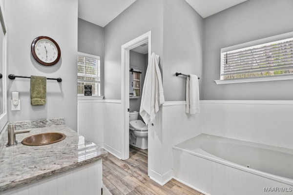 900 Lucys Trail