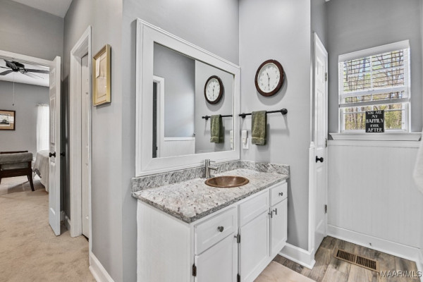 900 Lucys Trail