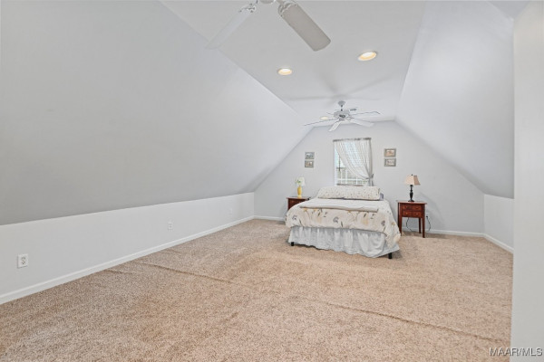 900 Lucys Trail