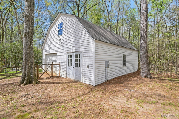 900 Lucys Trail