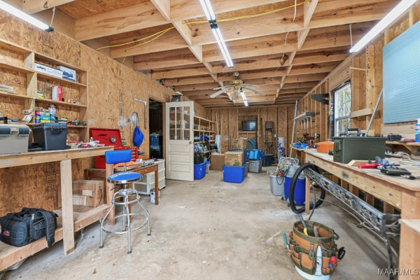 900 Lucys Trail