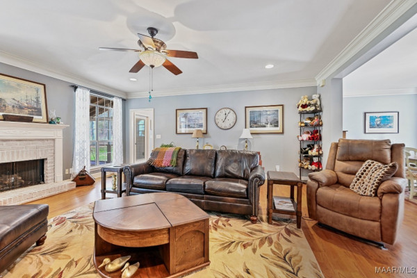 900 Lucys Trail